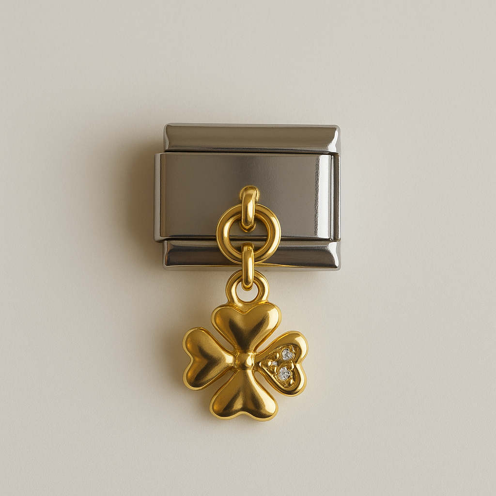 Clover Charm