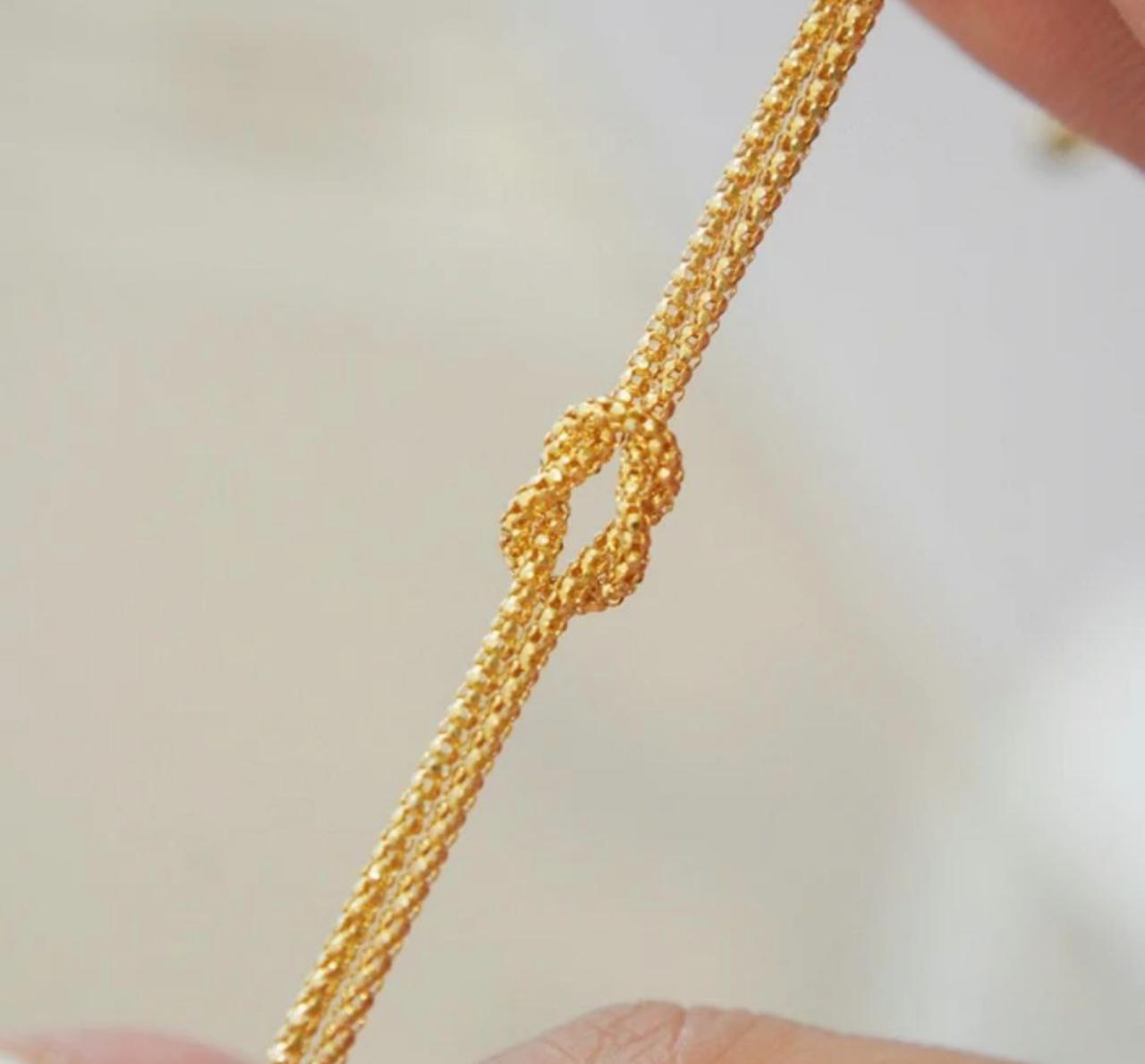 Shimmer Knot Bracelet