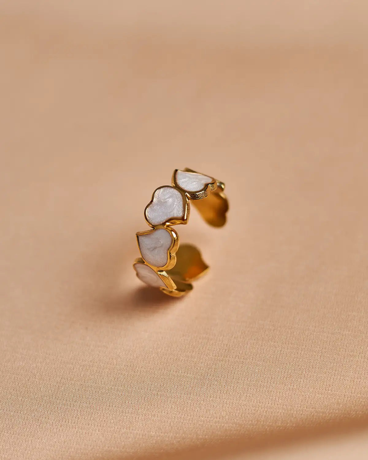 White Hearts Ring