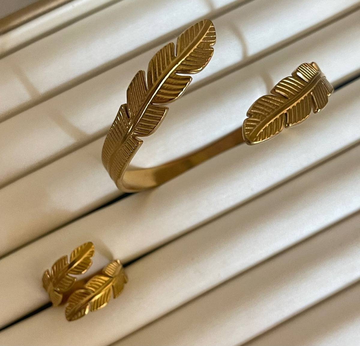 Feathers Set