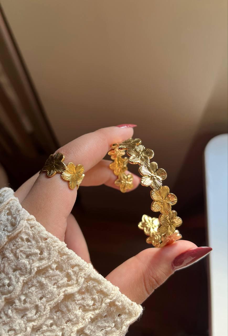 Blossoms Bangle