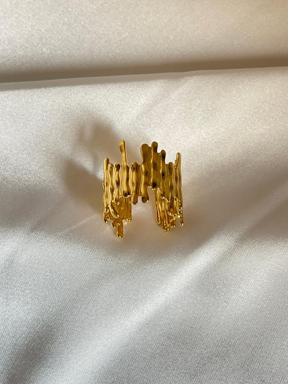 Pulses Ring